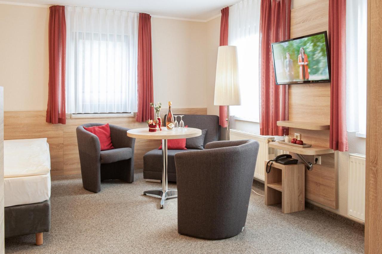Pension Hotel Sartor Altenberg Exterior photo